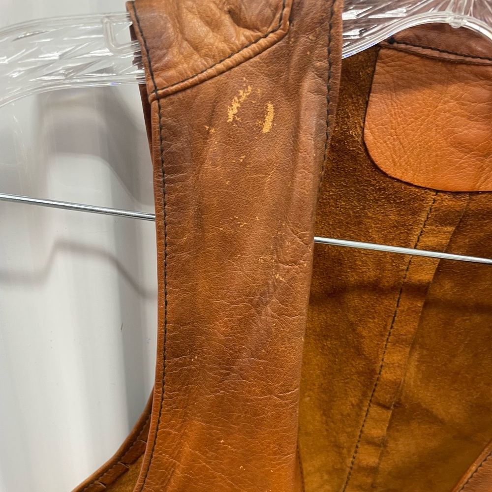 Vintage Men’s Tan Leather Vest - Picture 2 of 16
